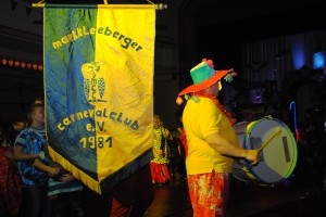Unser Einmarsch ein radau, wir alle rufen Oetzsch Gautzsch Helau.