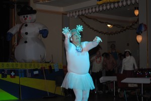 Auf leisen Sohlen und mit Röckchen unser graziöses Schneeflöcken.