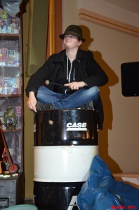 Auch eine große Regentonne,
macht Musik was für ´ne Wonne.