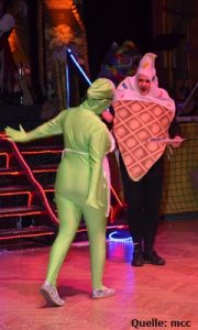 Ein Alien und ein Eis, was bedeutet wer weiß.